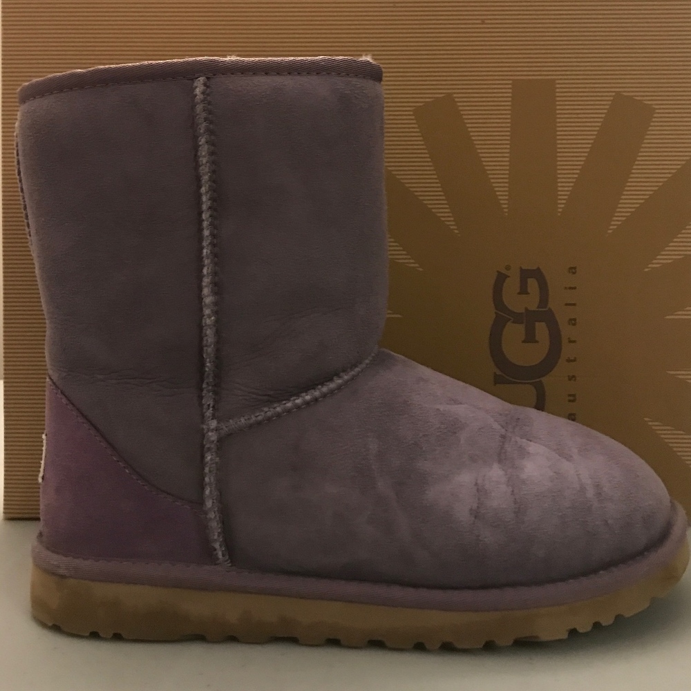 Kids' Classic Short Ugg Boots in Purple